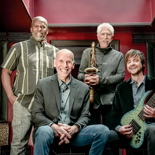 Yellowjackets — Blue Note Jazz Club, Posen