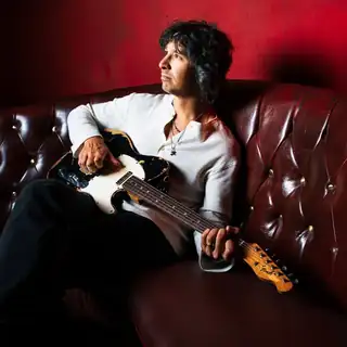Davy Knowles