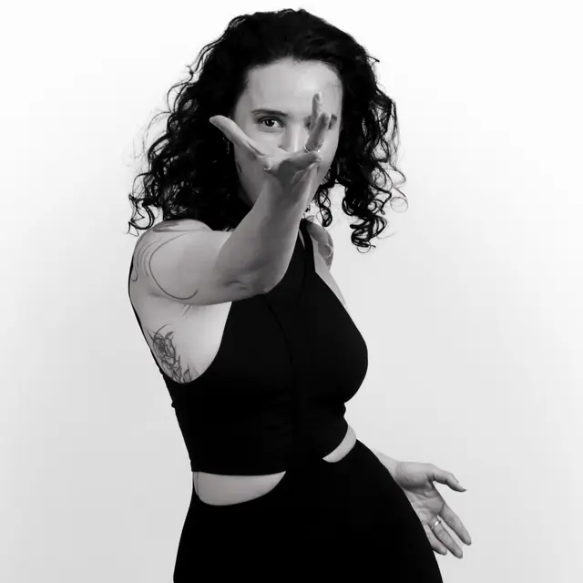 Joyce Muniz
