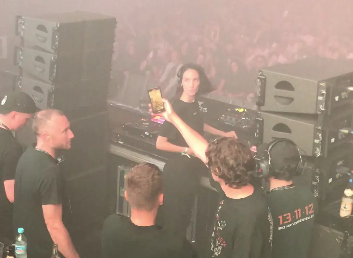 Amelie Lens