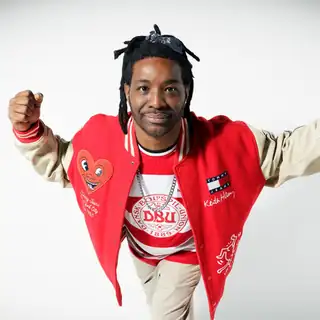 Skarra Mucci x Manudigital