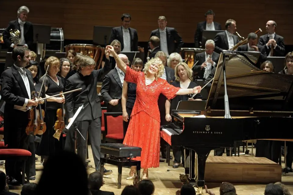 Lukas Sternath & Philharmonia Orchestra — Konzerthaus Dortmund, Dortmund
