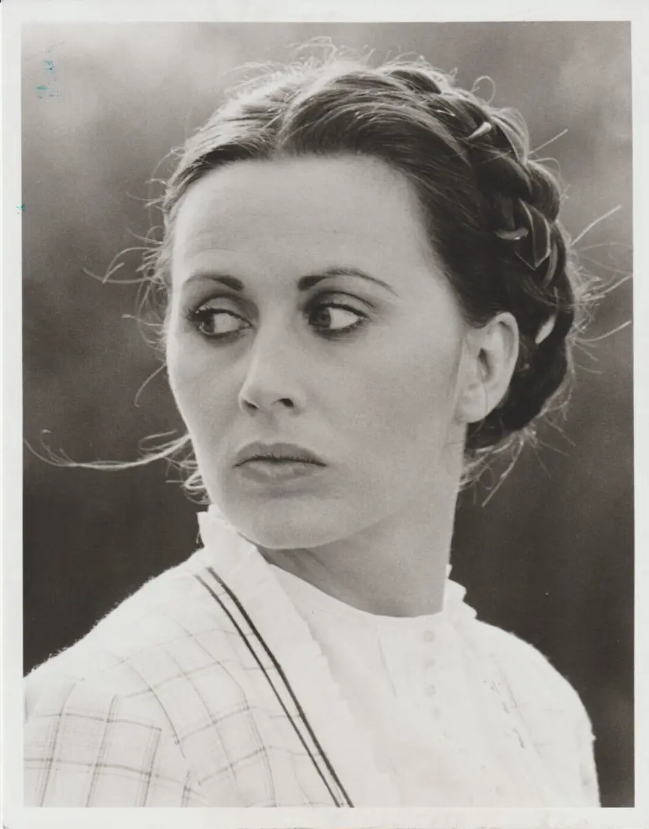 Kate Nelligan