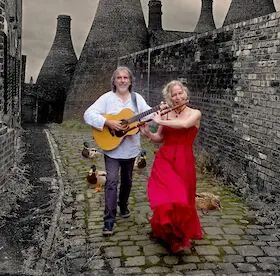 Paul Walker & Karen Pfeiffer - 'Cheaper Than Therapy' — Mauerwerk, Herrenberg