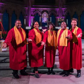 Donna Brown & the Golden Gospel Pearls - Harlem Gospel Night — Evangelische Apostel Paulus Kirche, Berlin