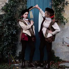 Brush up your Shakespeare Episode 1 - All's Well That Ends Well - with Aischa-Lina Löbbert and Laura Remmler