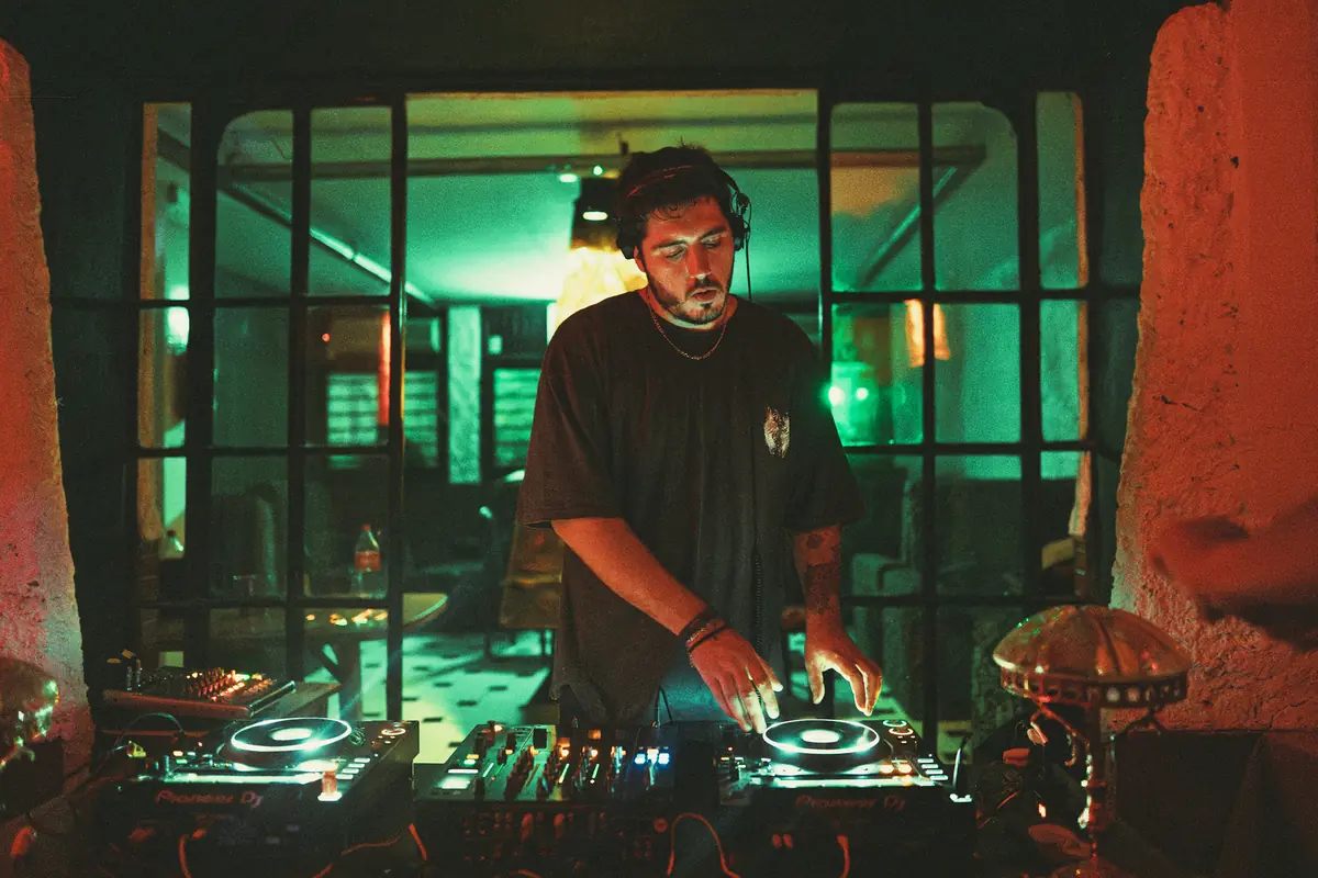 lazy.sunday mit Fenoma — Minimal Bar, Berlin