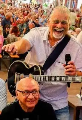 Buchi trifft… Moonlights - EXTRA DATE — Das Sandkorn Theater & Mehr gGmbH, Karlsruhe