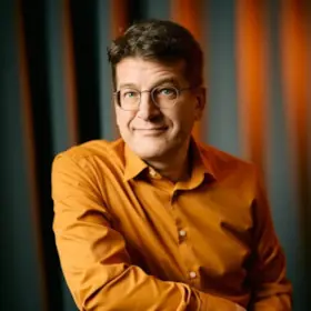 Nils Heinrich - Brückentage in Übergangsjacke — Theater Fifty-Fifty, Erlangen