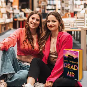 #AUSGELESEN x Josi Wismar Live Podcast Tour — Mayersche Buchhandlung Aachen, Aachen