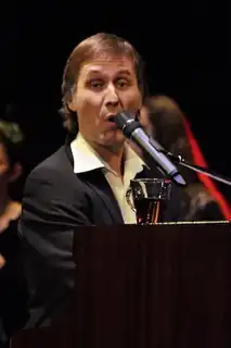 Udo Jay with "Udo Jürgens fast live"