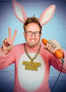 Martin Sierp: "Falscher Hase! Magic & Möhr" - Magic & Comedy