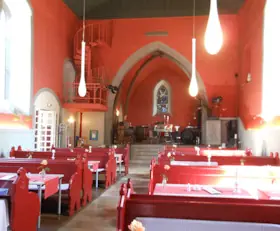 Vom Sakralraum zum Sozialraum. Kirchenumwidmungen — Haus am Dom, Frankfurt