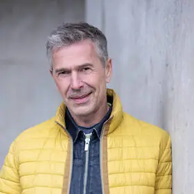 Reading and Conversation: Hopelessly Optimistic — Sheddachhalle, Göttingen