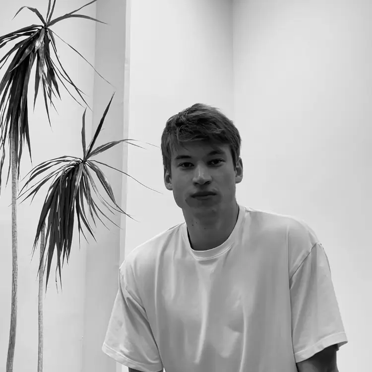 electronic.thursday mit halfaneagle — Minimal Bar, Berlin