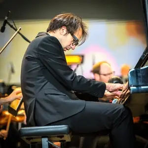 Aleksander Dębicz — Sinfonia Varsovia, Varšava