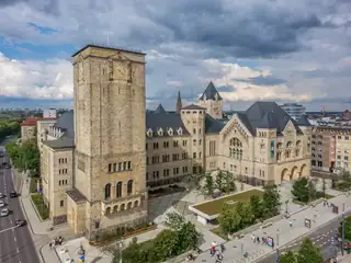 Discover the Castle - A Guided Tour