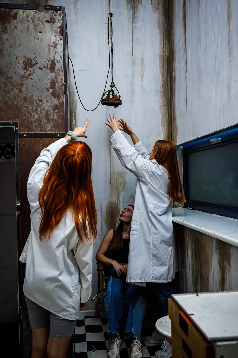 Escape room во Вроцлаве - почувствуй острые ощущения в Let Me Out — Let Me Out – Escape Room Wrocław, Вроцлав