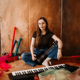 MUZYCZNE GNIAZDKO