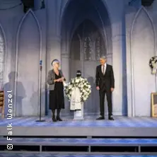Kalter weißer Mann - Theater, Oper und Orchester Halle — neues theater – Saal, Halle (Saale)