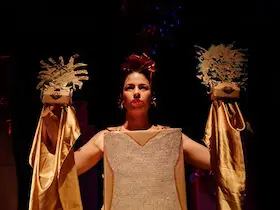 Maayan Iungman - Dive — Junge Theaterwerkstatt am Zoo, Frankfurt