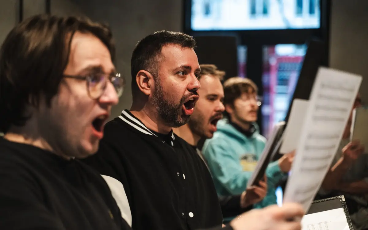 Stimmen des Neuen — Nowy Teatr, Warschau