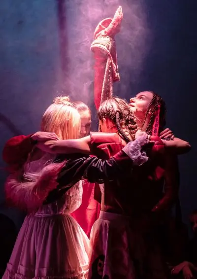 Chamstwo — Wrocławski Teatr Współczesny, Wrocław