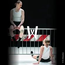 CLAP & SLAP - Agnietė Lisičkinaitė, Igor Shugaleev — KosmosTheater Wien, Vídeň