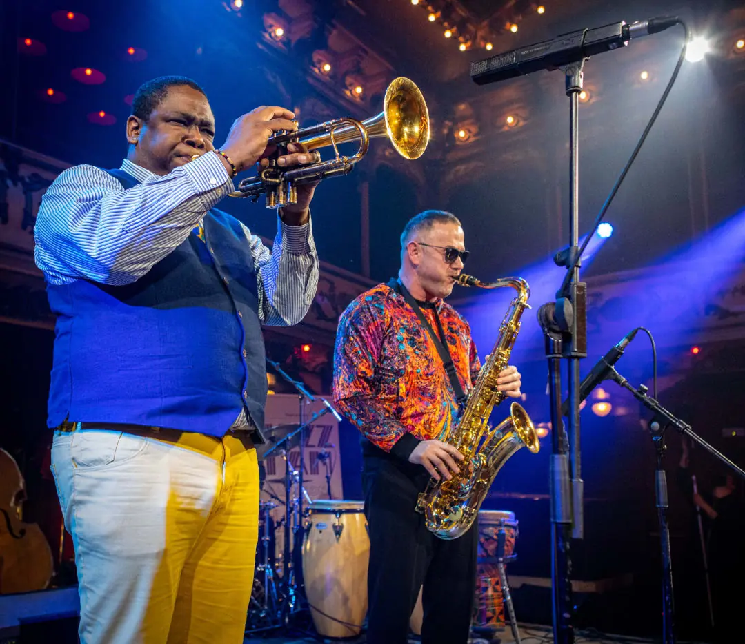 Sylwester Ostrowski – Freddie Hendrix & Jazz Brigade — Klub Jassmine, Warschau