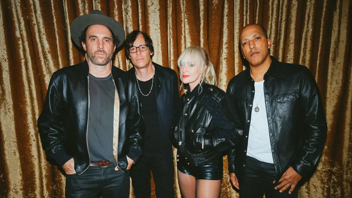 ALL THE FEELINGS TOUR with METRIC, BROKEN SOCIAL SCENE, AND STARS — Berlin
