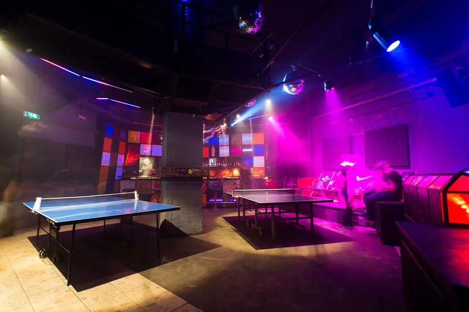 Open Decks & Tischtennis — Humboldthain Club, Berlín