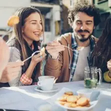 XFood Tour - Kreuzberg Culinary | Adventure World Tours — vor dem Casino 36, am U-Bahnhof Kottbusser Tor, Berlin