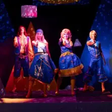 ABBA - Waterloo im Bällebad | Schlosspark Theater Berlín — Schlosspark Theater, Berlín
