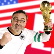 Uwe Spinder: Da lacht der Fußball — Kabarett-Theater Distel Berlin, Berlin