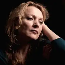 Für mich soll es rote Rosen regnen - Musikalische Show über Hildegard Knef | Theater am Frankfurter