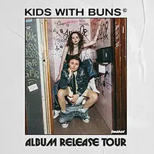 Kids With Buns — LARK, Berlín