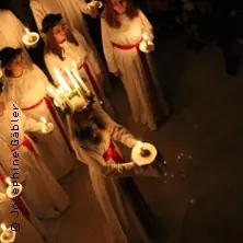 Lucia - Švédská královna světla - Komorní sbor Hudebního gymnázia Stockholm — Berliner Dom, Berlín