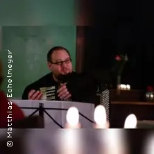 Gemeinsames Weihnachtssingen -
Haus Oveney Café Restaurant — Haus Oveney Café Restaurant, Bochum