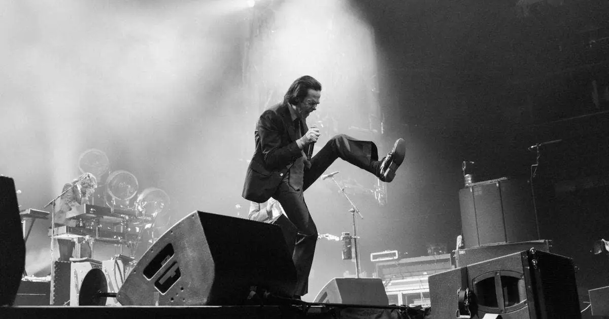 Nick Cave & The Bad Seeds v Mnichově — Königsplatz, Mnichov