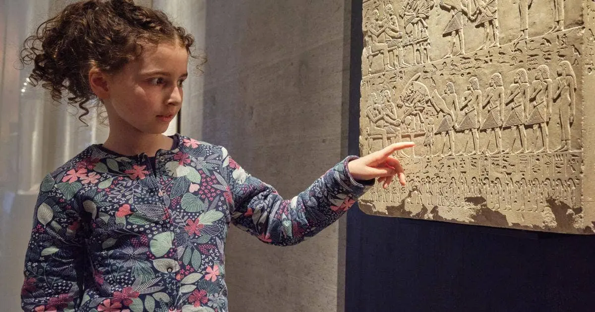 Dětství u Nilu - Dospívání ve starověkém Egyptě — Museum Ägyptischer Kunst, Mnichov