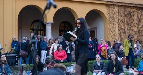 Buntes Garten Ciao в Lenbachhaus München