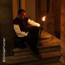 Die Kölsche Nachtwächtertour - Kölngeflüster — Treffpunkt vor Eingang Rathaus, neben U-Bahneingang, Köln