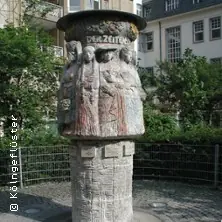 Auf den Spuren starker Frauen - Kölngeflüster — Reiterdenkmal, Köln