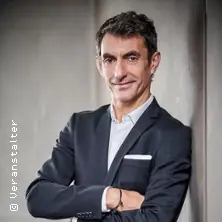 Knacki Deuser - Nebrečte - Usmívejte se! — ATELIER THEATER, Kolín nad Rýnem