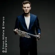 Simon Höfele | Kammerakademie Potsdam – Haydn: Symfonie č. 80 d moll