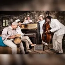 Klazz Brothers - Classic meets Cuba / Cuba Percussion — Kupfersaal, Lipsko