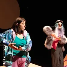 Milch & Schuld - Theater Lübeck — THEATER LÜBECK, Lübeck