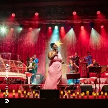 Max and Friends are coming to town! - A glamorous swinging & soulful Christmas! — Musik- und Kongresshalle Lübeck, Lübeck