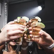 PubCrawl Night Nürnberg: 4 Locations — vor dem Schöner Brunnen, Norimberk
