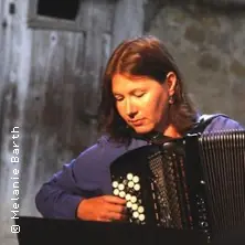 Мелани Барт Ché Accordeon! - признание в любви к (моему) инструменту — Theaterschiff Potsdam, Potsdam